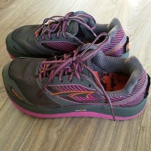 Altra Olympus 2.5